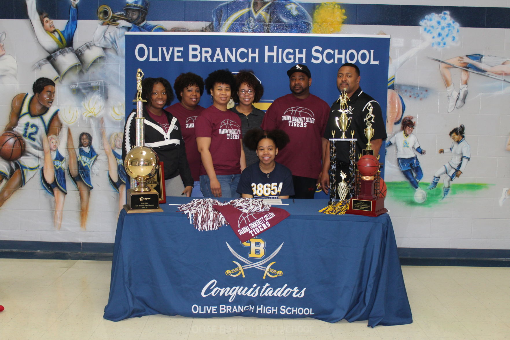 Harden signs with Coahoma basketball